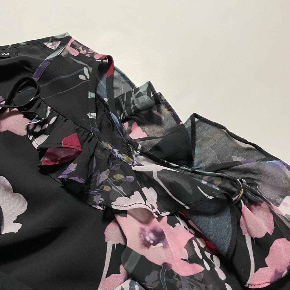 Yumi Kim Sheer Floral Ruffle Open Shoulder Cold Shoulder Blouse Size Small - Picture 6 of 8